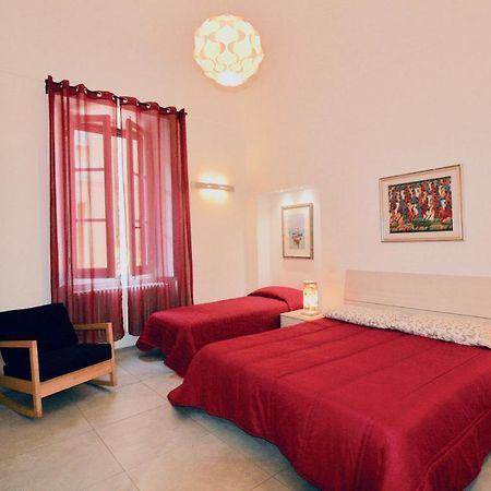 Marco Holiday Apartment Pescara Bagian luar foto