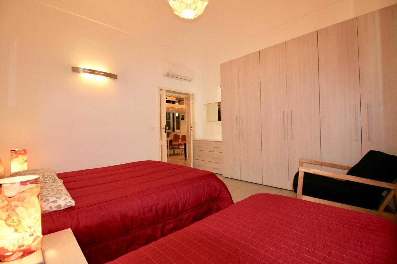 Marco Holiday Apartment Pescara Bagian luar foto